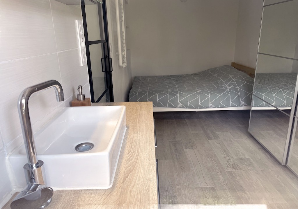Photo of Bedroom in Castanet-Tolosan