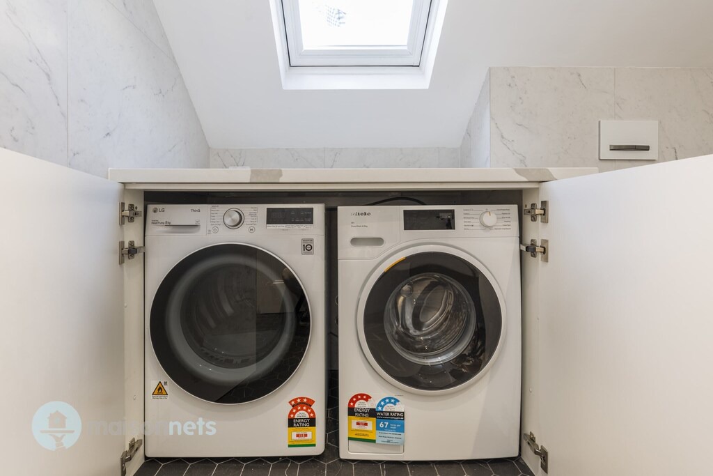 Photo of Others in Darling Point