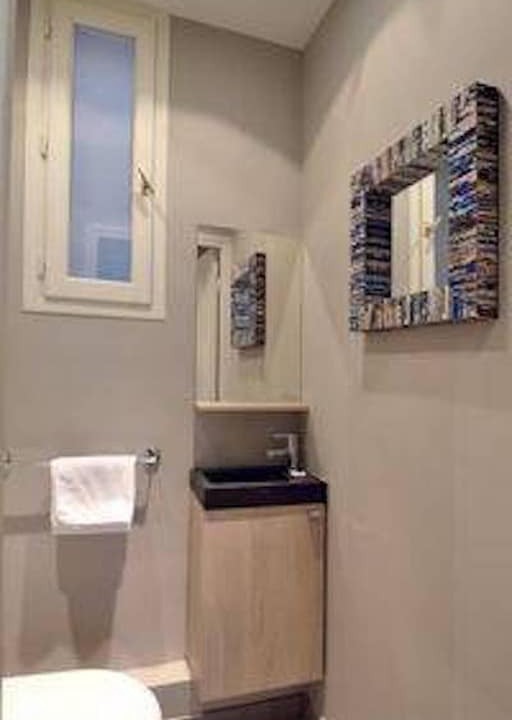 Photo of Bathroom in 6th Arrondissement