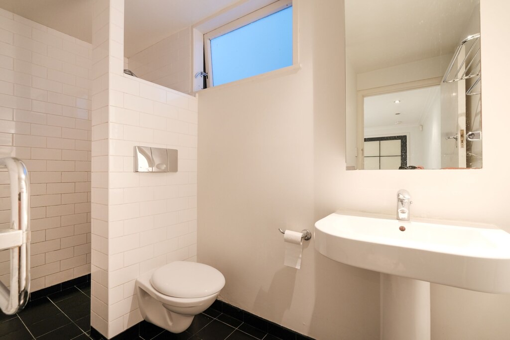 Photo of Bathroom in Greenlane