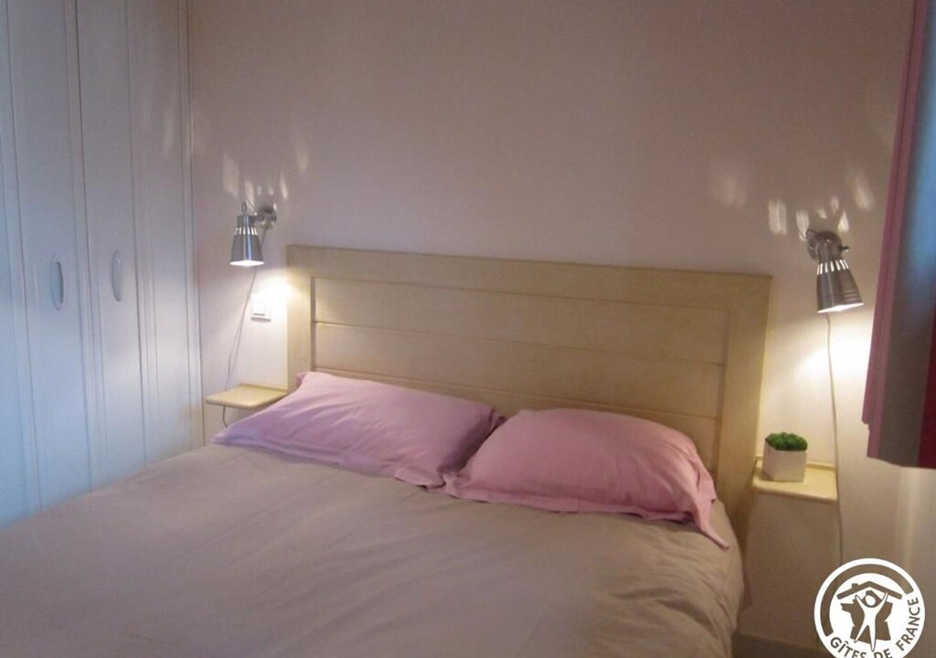 Photo of Bedroom in Lit-et-Mixe