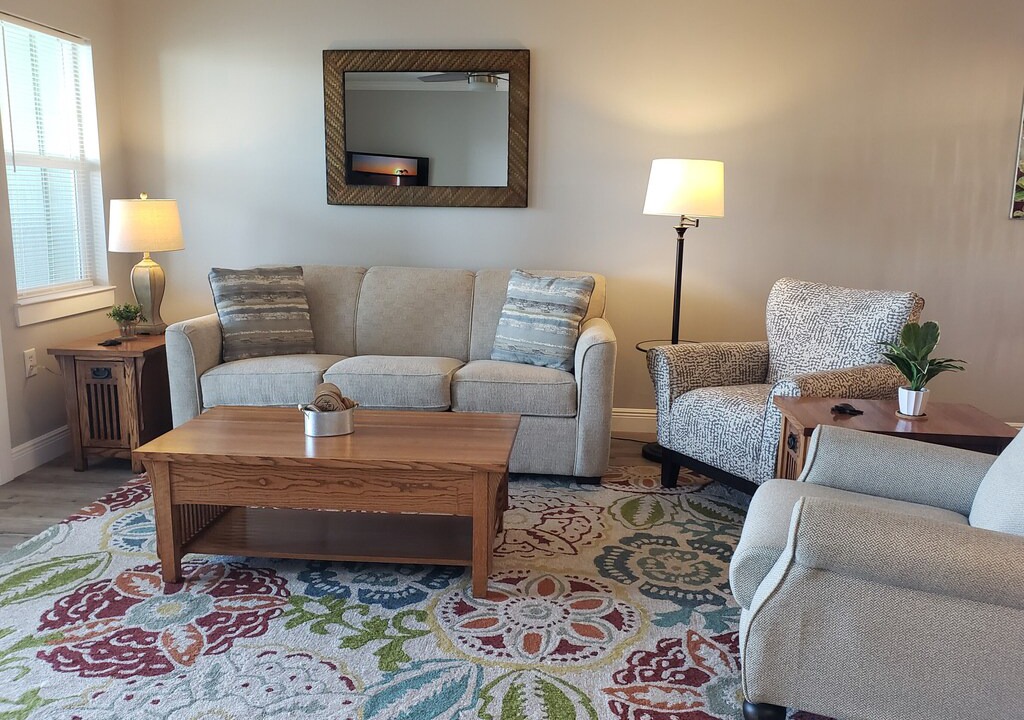 Photo of Livingroom in Orange Beach East