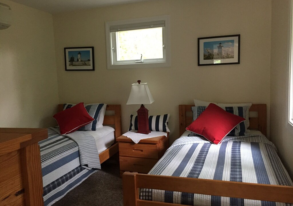 Photo of Bedroom in Katama