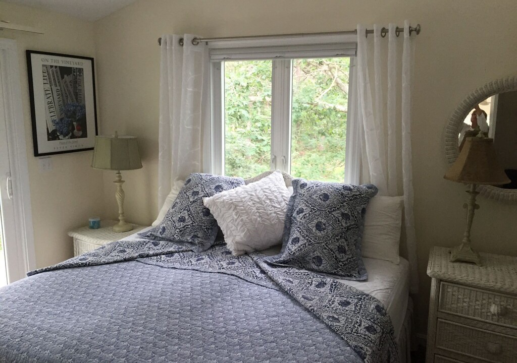 Photo of Bedroom in Katama