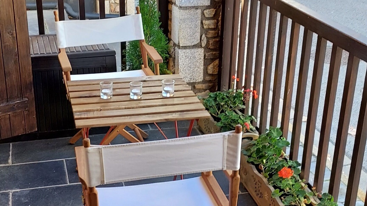Photo of Outdoor in Err
