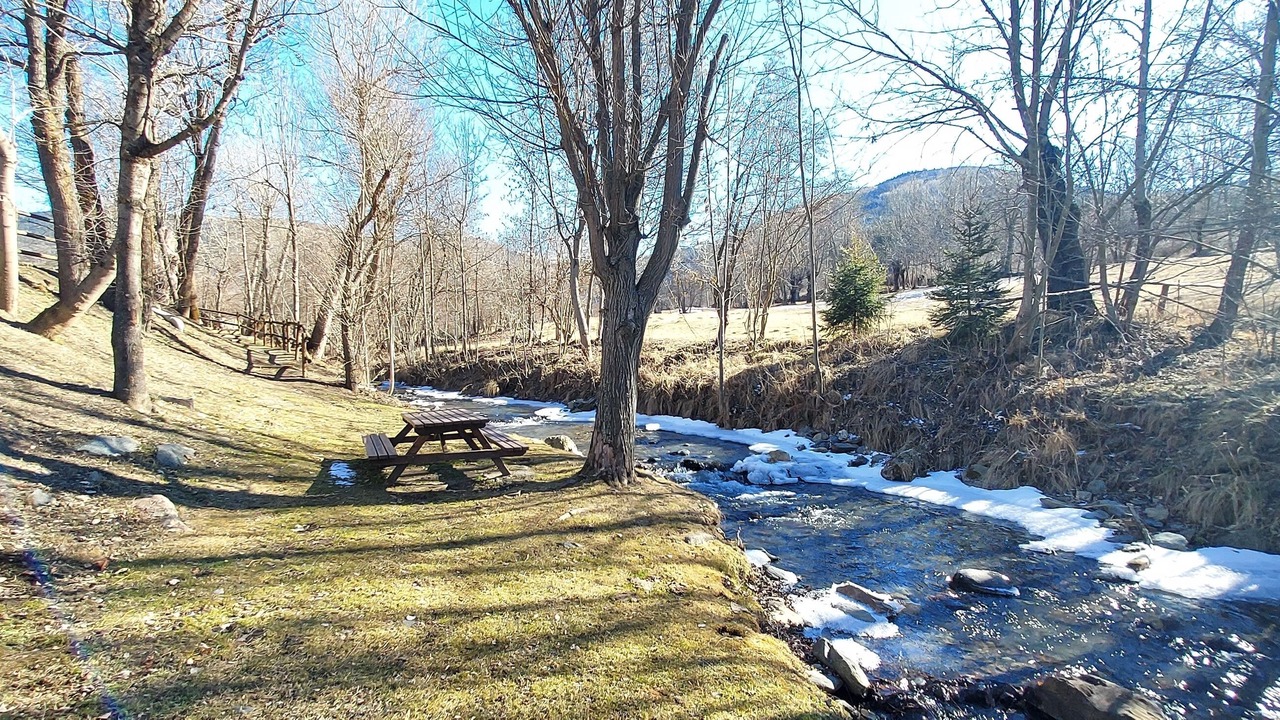 Photo of Outdoor in Err