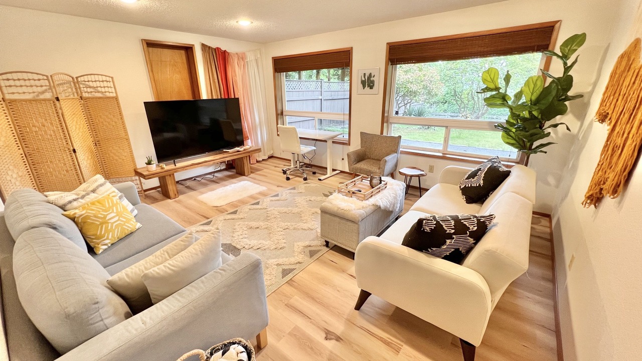 Photo of Livingroom in Port Gardner