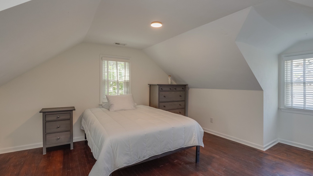 Photo of Bedroom in Northeast Virginia Beach