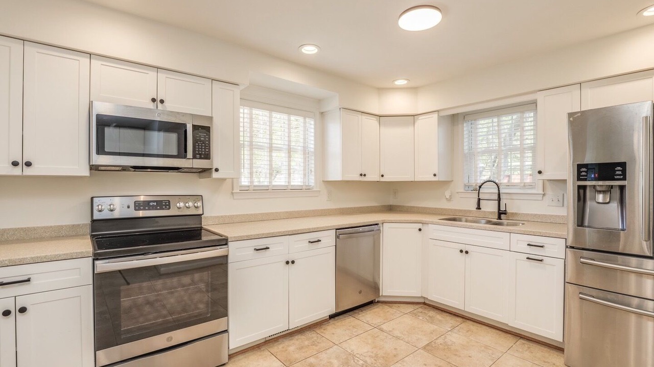 Photo of Kitchen in Northeast Virginia Beach