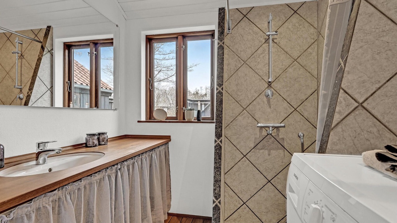Photo of Bathroom in Lyngsbæk Strand