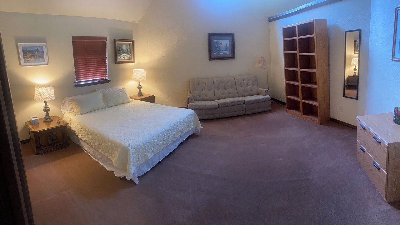 Photo of Bedroom in Cloudcroft