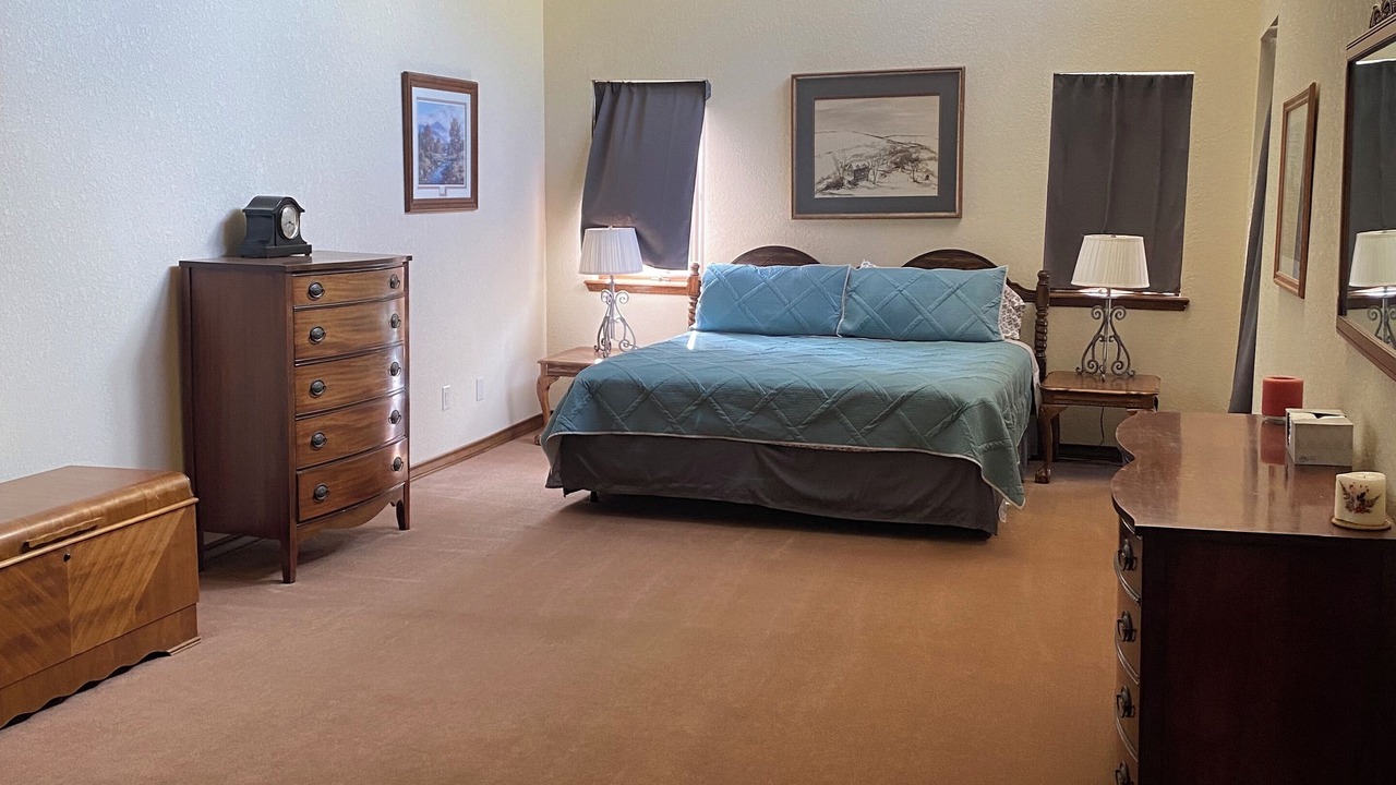 Photo of Bedroom in Cloudcroft