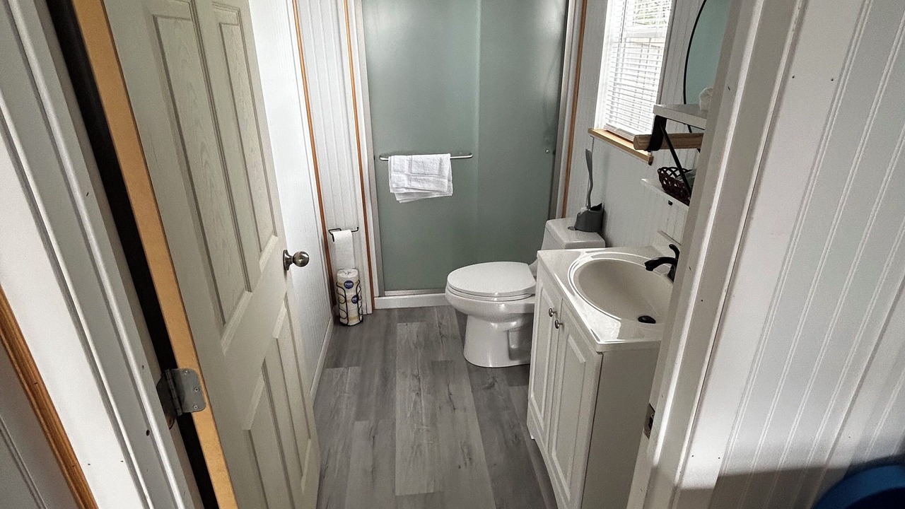 Photo of Bathroom in Richland Springs