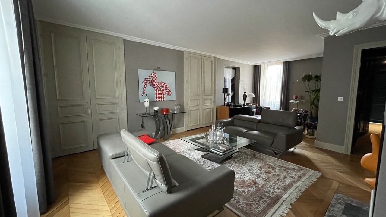 Photo of Livingroom in Flore