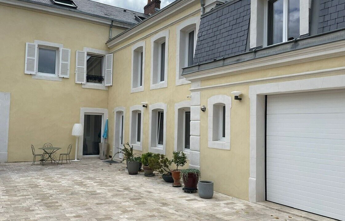 Photo of Outdoor in Flore