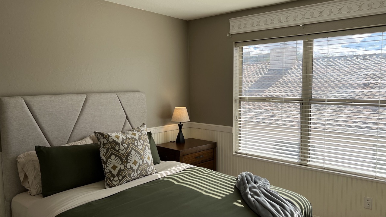 Photo of Bedroom in Red Mountain Ranch