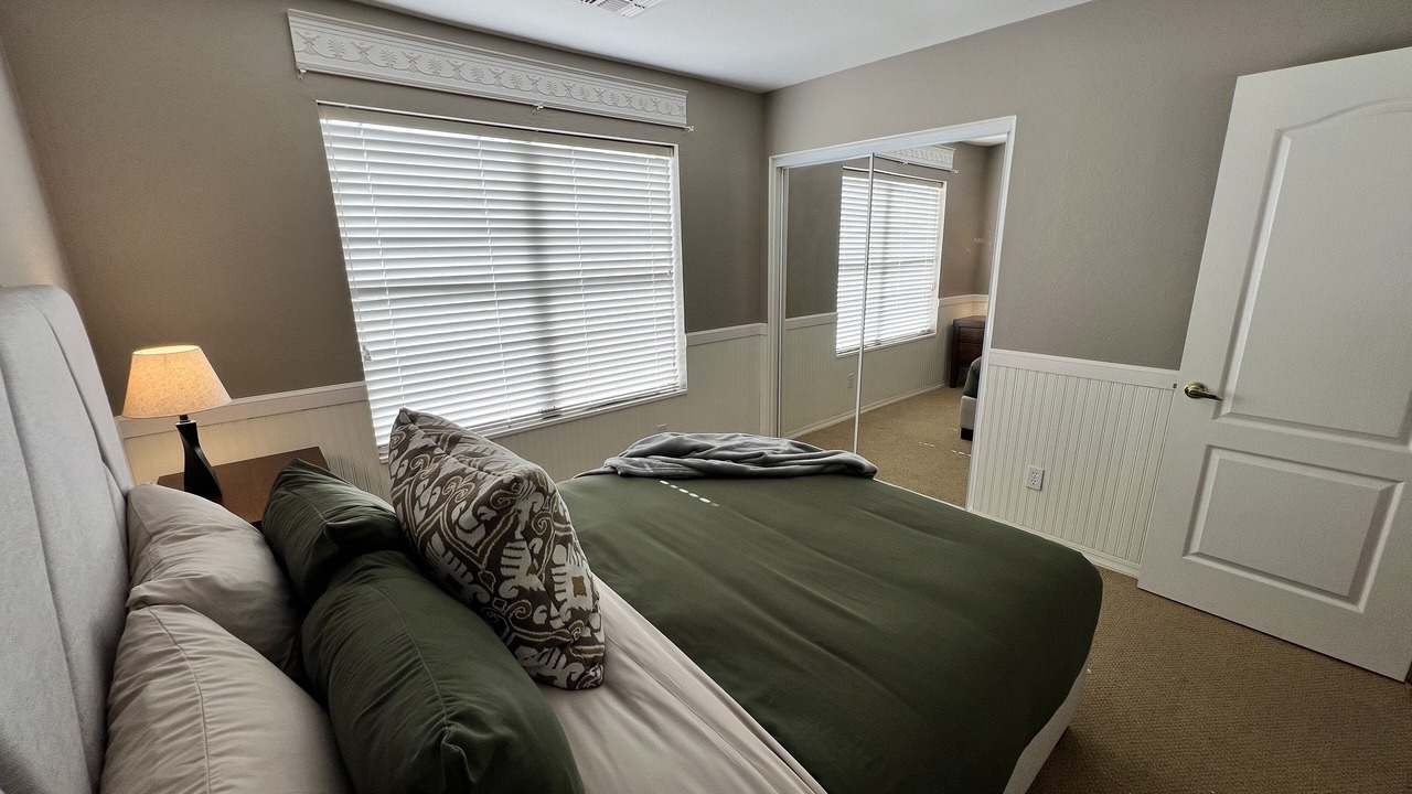 Photo of Bedroom in Red Mountain Ranch