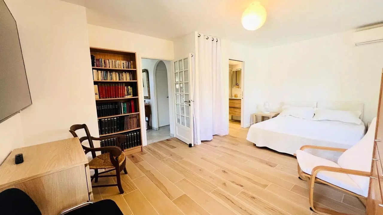 Photo of Bedroom in La Grande-Motte