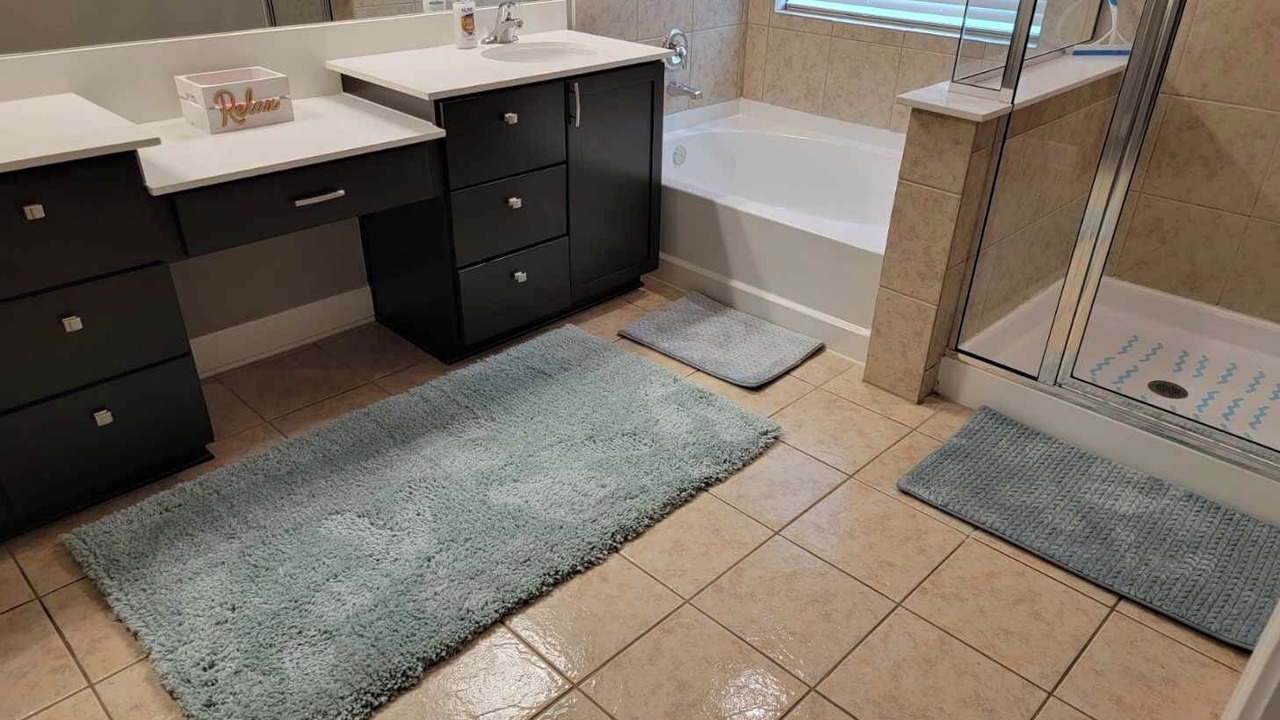 Photo of Bathroom in Atascocita