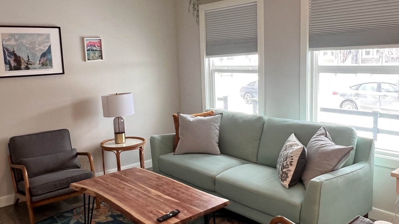 Photo of Livingroom in Cochrane