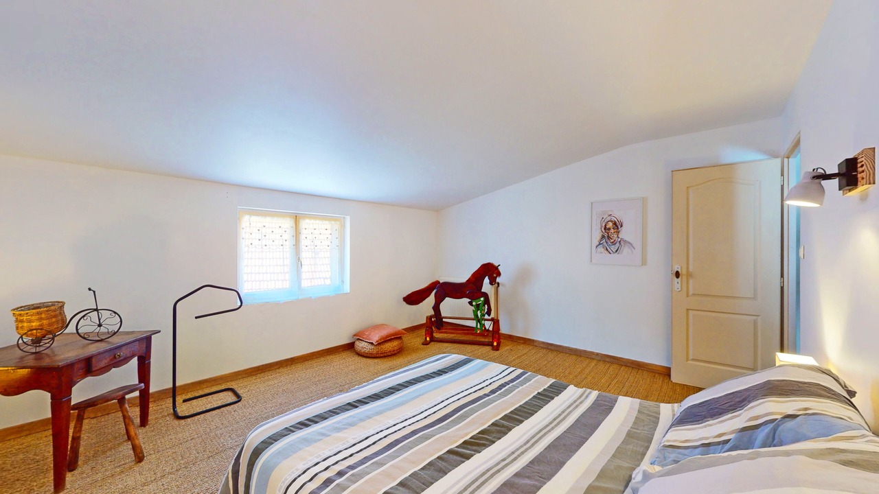 Photo of Bedroom in Voiteur