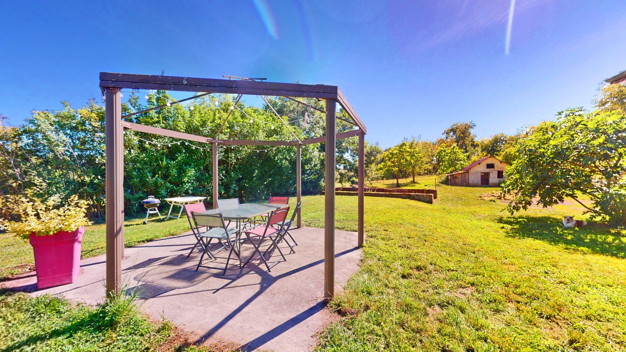 Photo of Outdoor in Voiteur