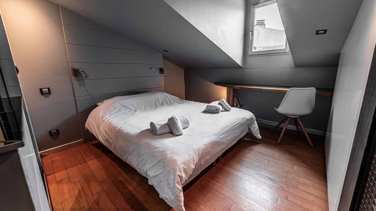 Photo of Bedroom in Toulouse City-Centre