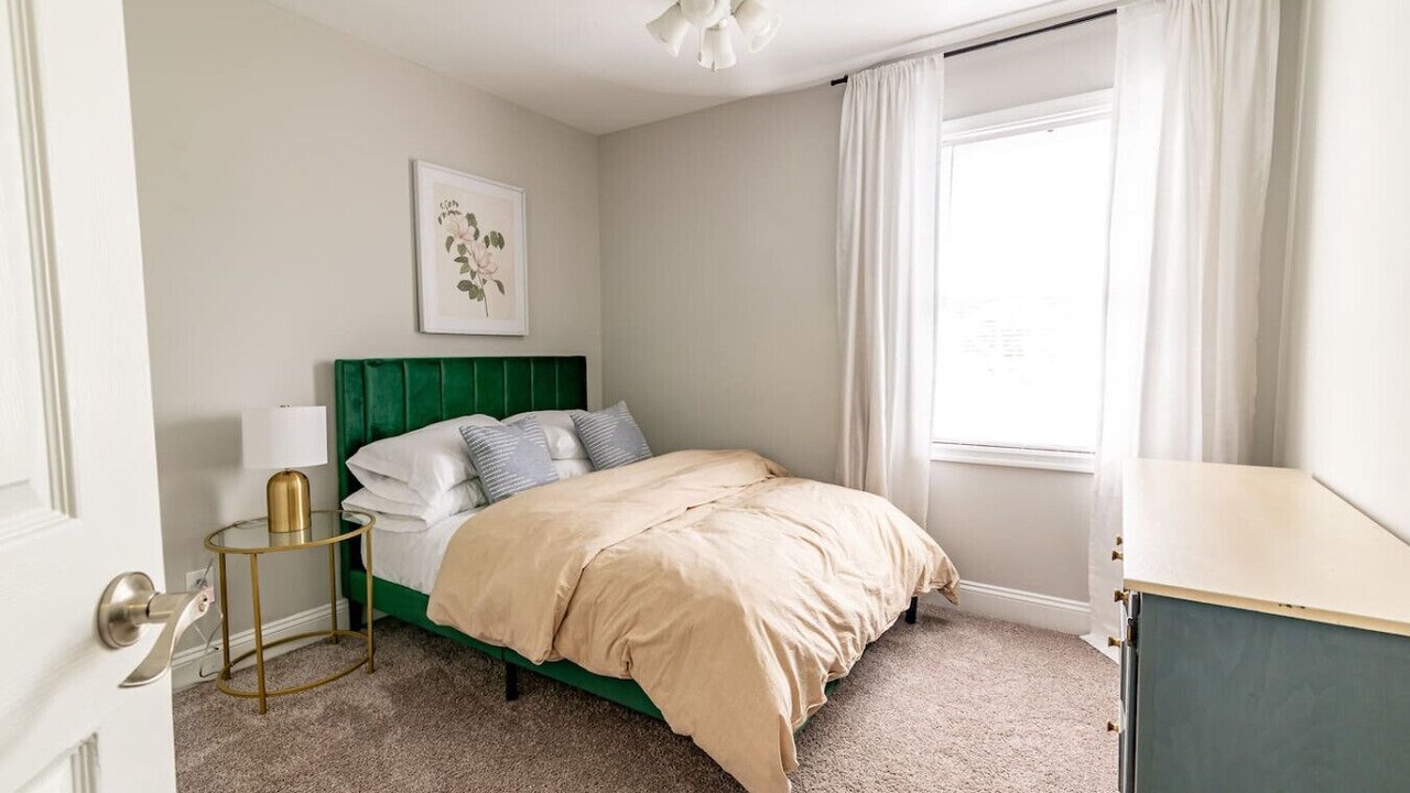Photo of Bedroom in Lynchburg