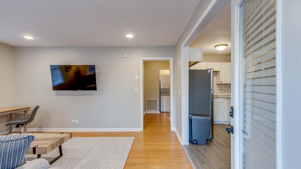 Photo of Bedroom in 12 South