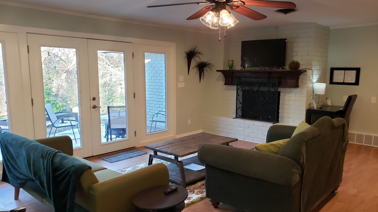 Photo of Livingroom in Bedford