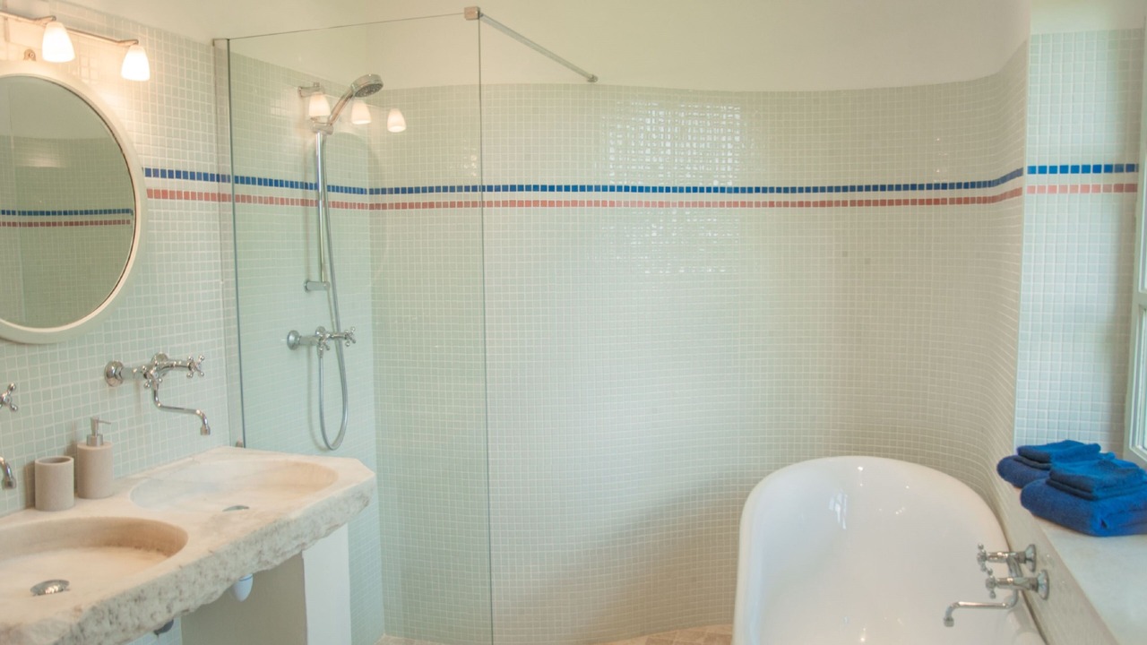 Photo of Bathroom in Saint Maurin