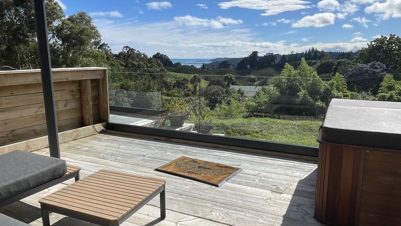 Photo of Patio Balcony in Nukuhou