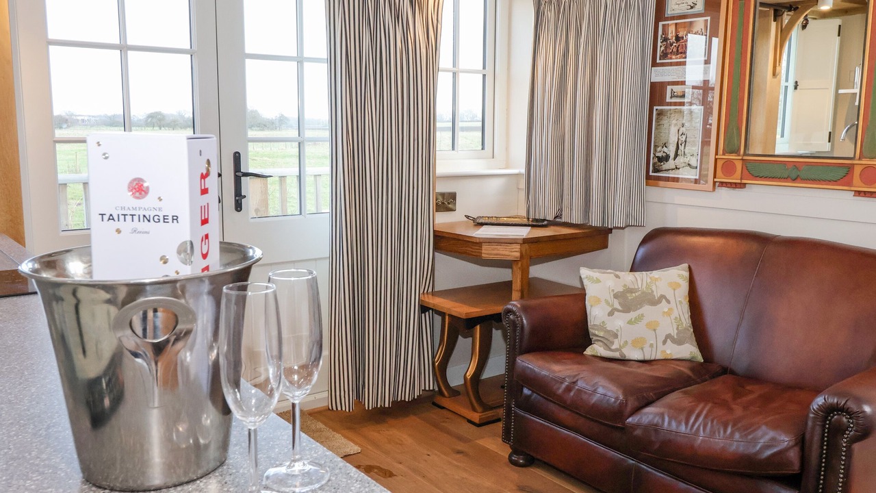 Photo of Others in Ryther