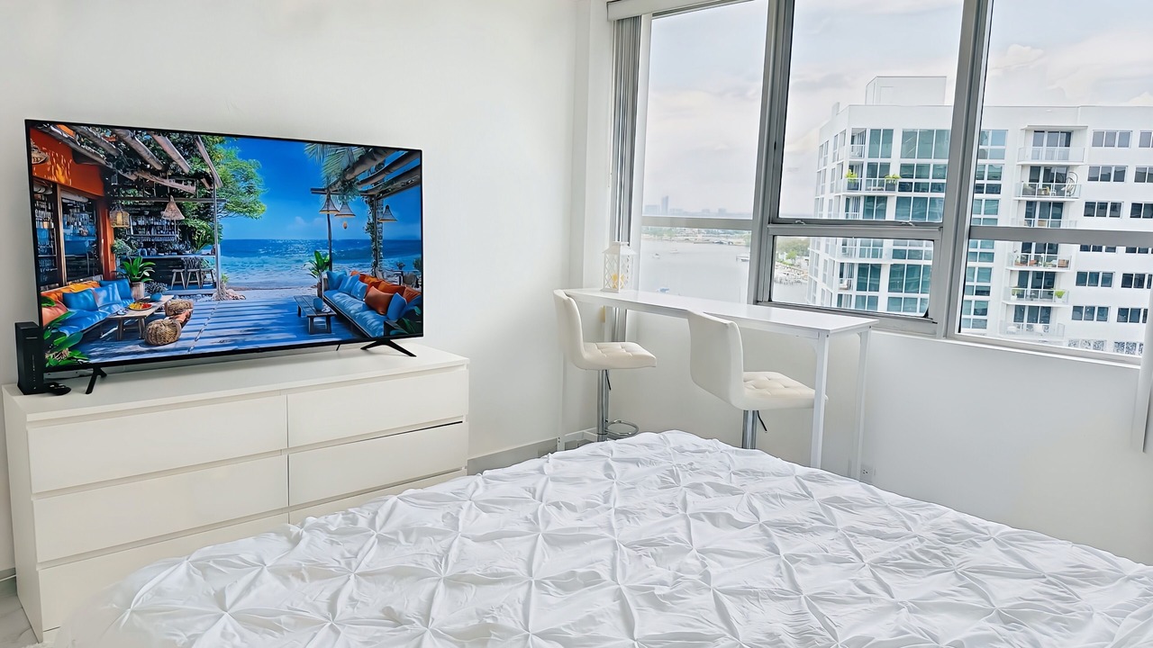Photo of Bedroom in West Avenue