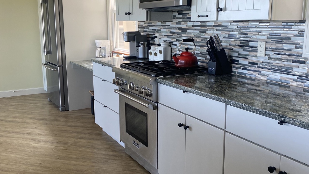 Photo of Kitchen in Lamoine