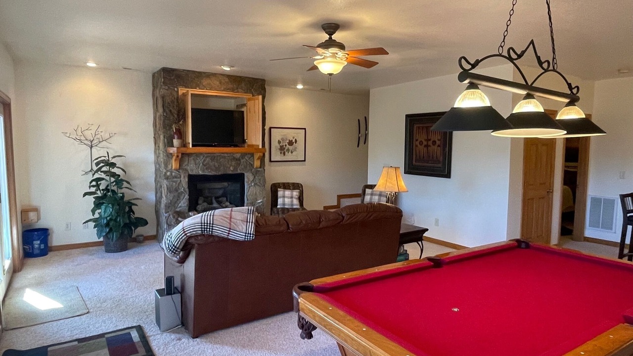 Photo of Livingroom in Murphy