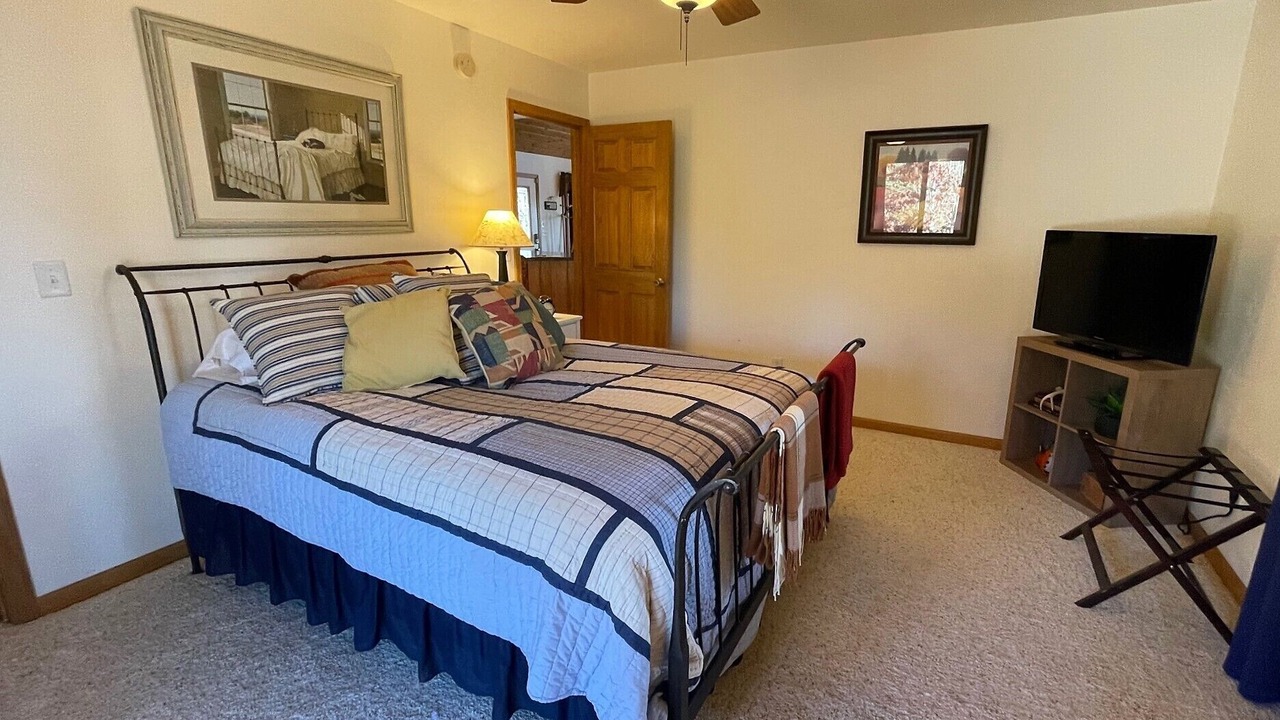 Photo of Bedroom in Murphy