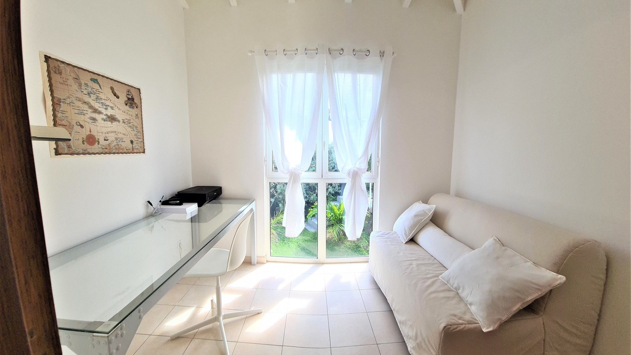 Photo of Others in La Savane