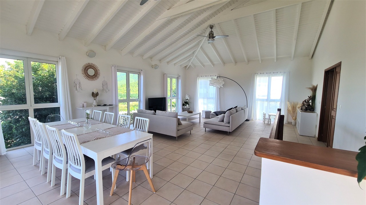 Photo of Others in La Savane