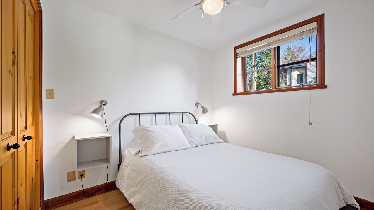 Photo of Bedroom in Val Morin