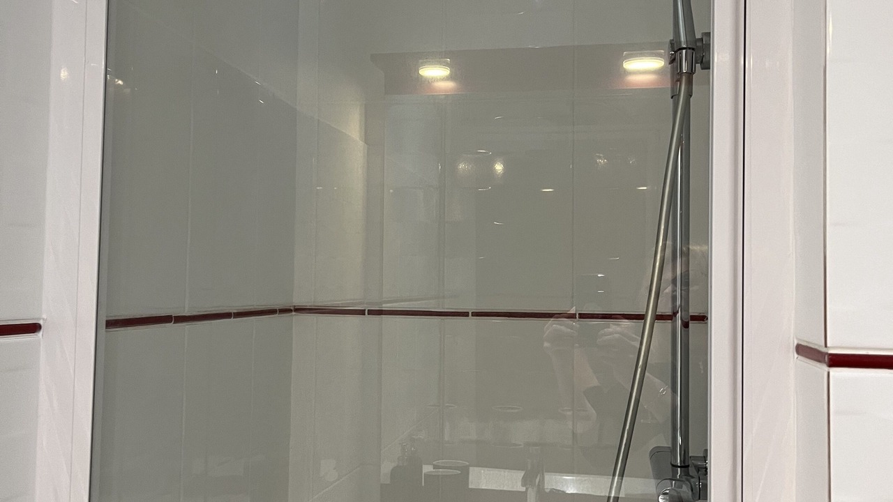 Photo of Bathroom in Carmes