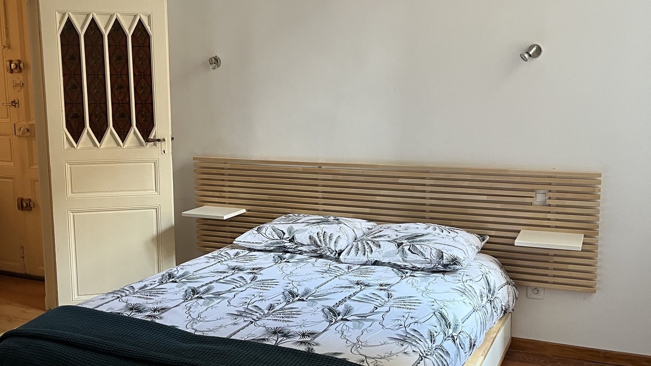 Photo of Bedroom in Carmes