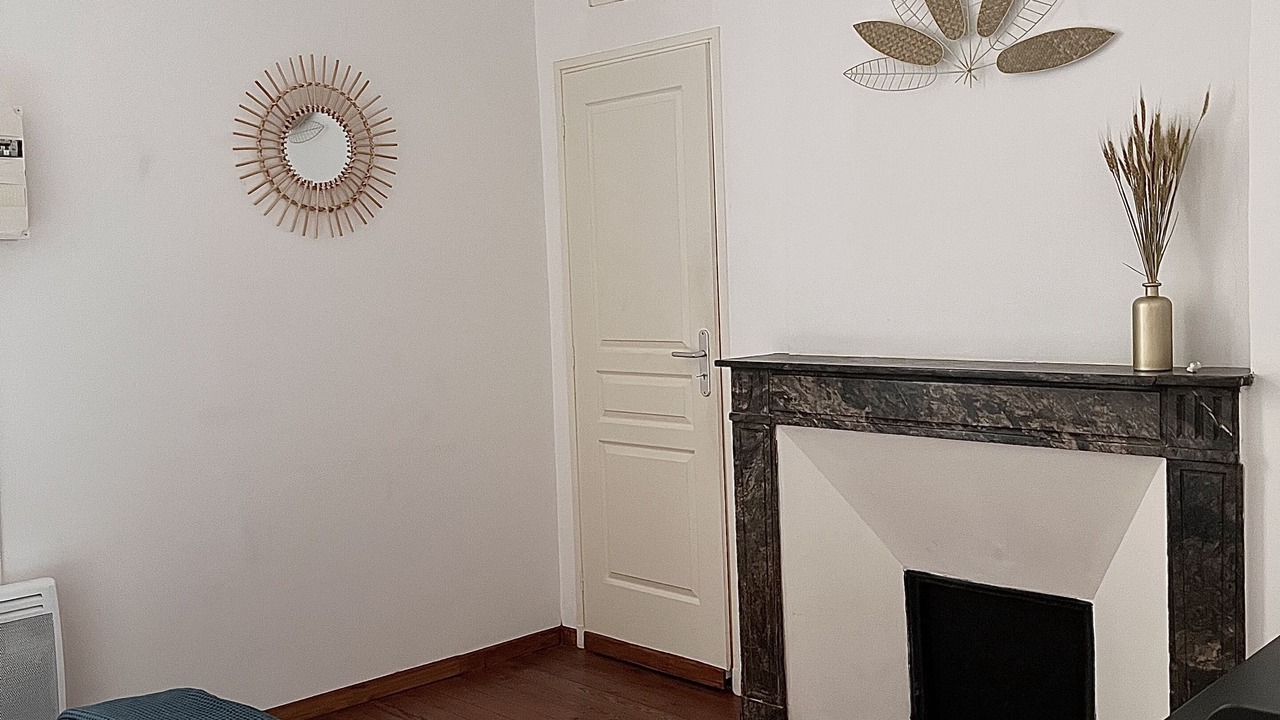 Photo of Bedroom in Carmes