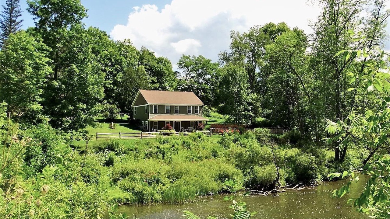 Photo of Others in Fly Creek