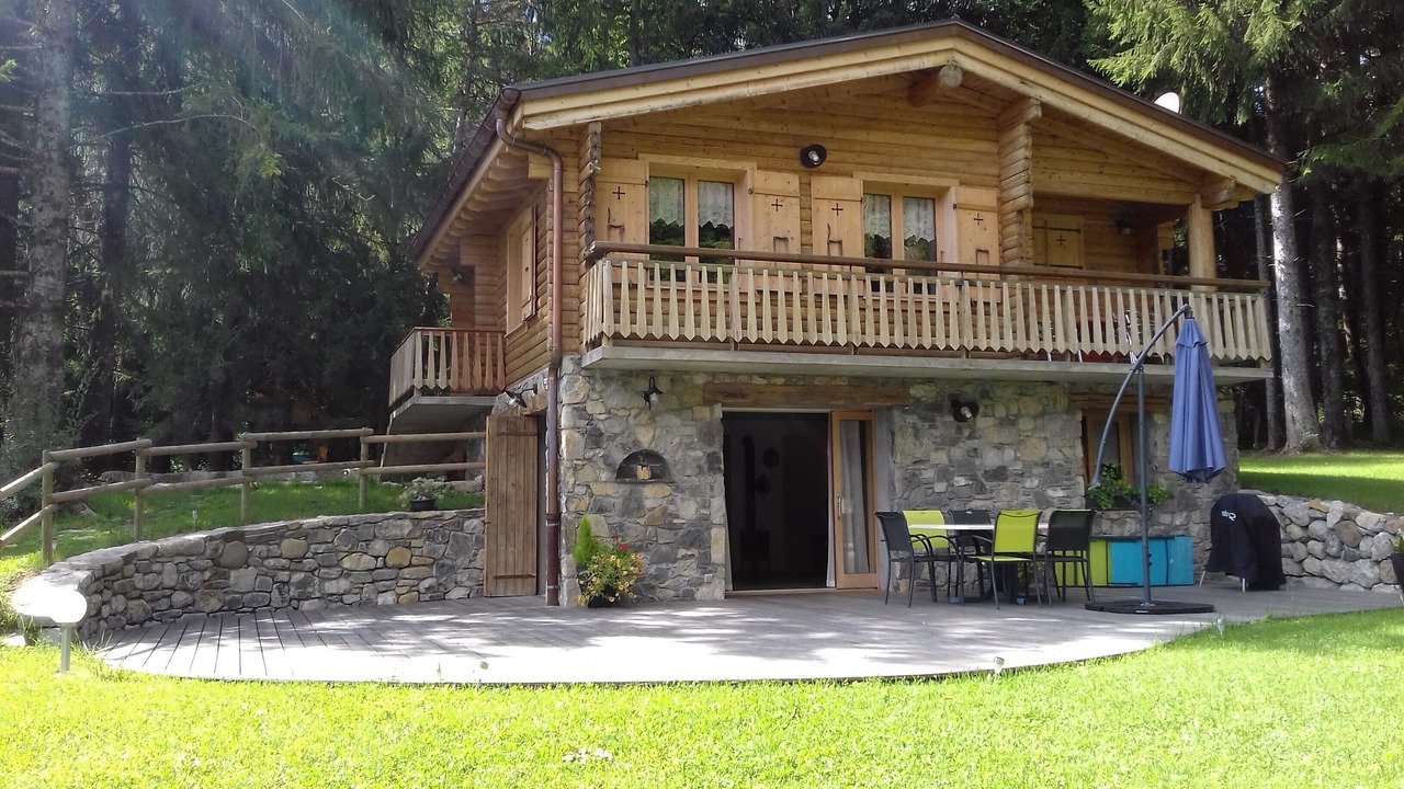 Photo of Outdoor in Bluffy