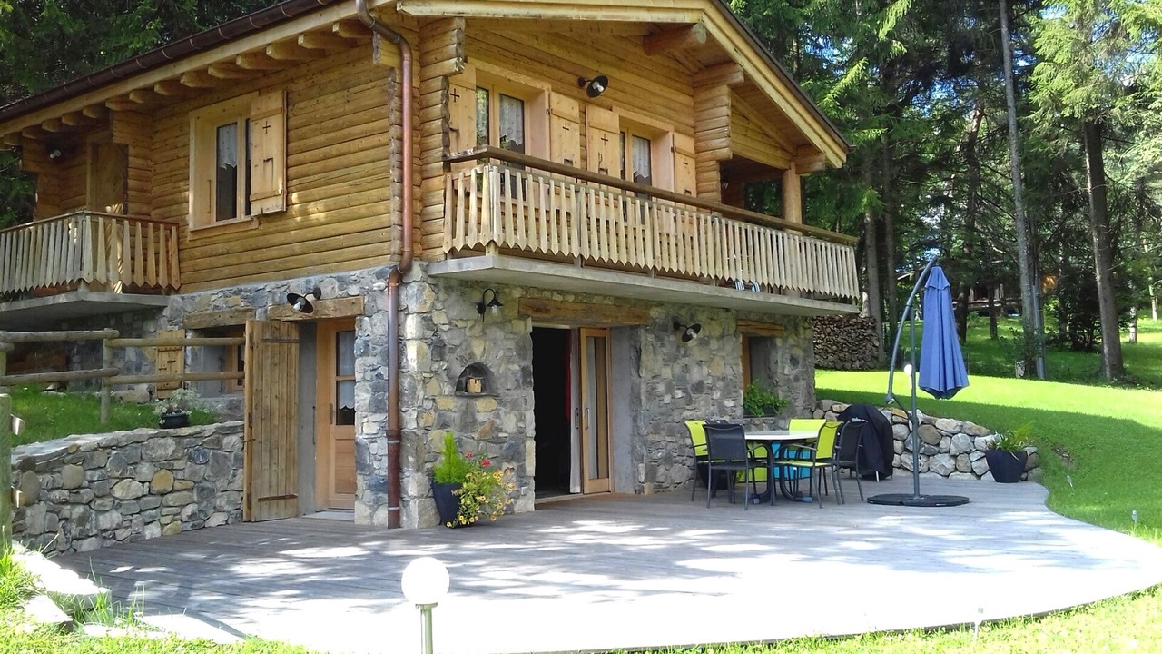 Photo of Outdoor in Bluffy