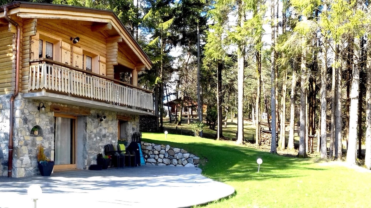 Photo of Outdoor in Bluffy