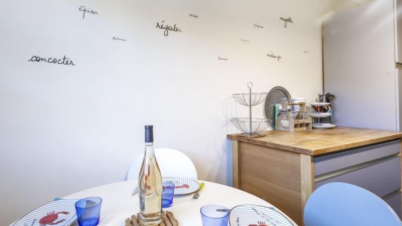 Photo of Bedroom in Hyeres