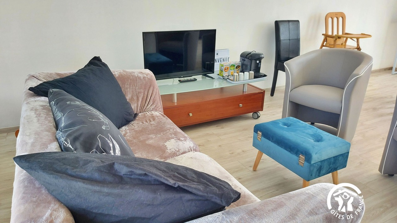 Photo of Livingroom in Champeon