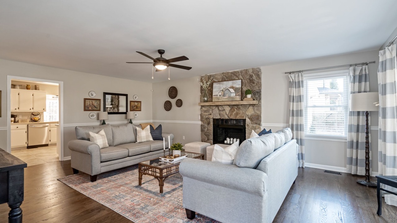 Photo of Livingroom in Cartersville